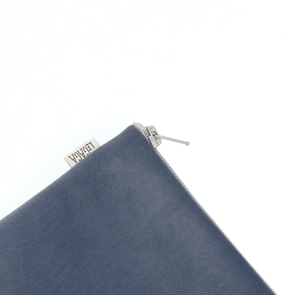 Pochette in Velluto Celeste Le Gagà2